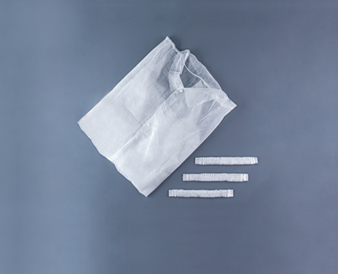 Одноразовая одежда (нарукавники, шапочки, халаты и др.) Одноразовая одежда (нарукавники, шапочки, халаты и др.)